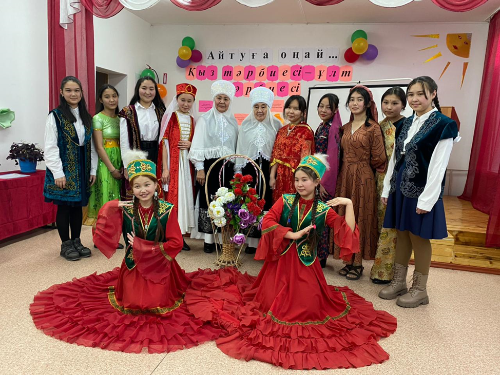 Қыз тәрбиесі-ұлт тәрбиесі